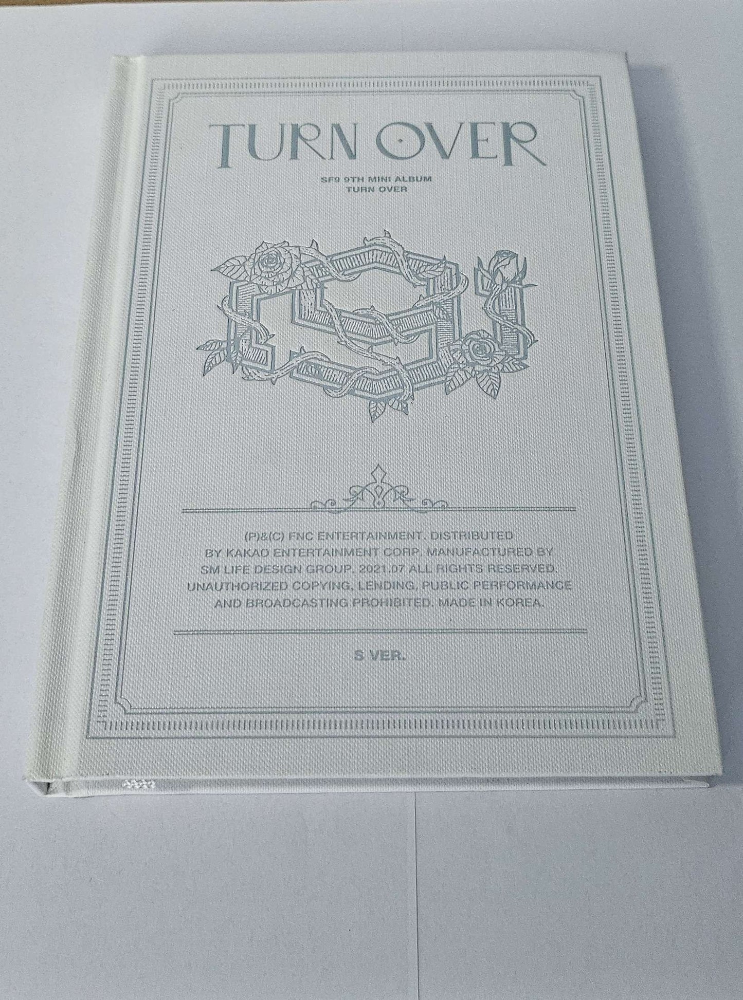 SF9 - Turn over