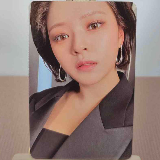 TWICE - Jeongyeon ( 12th mini album Ready to be )