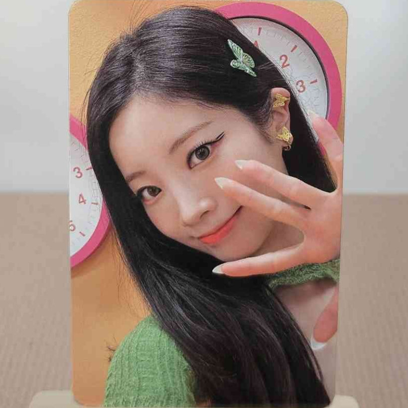 TWICE - Dahyun ( 11th mini album Between 1&2 )