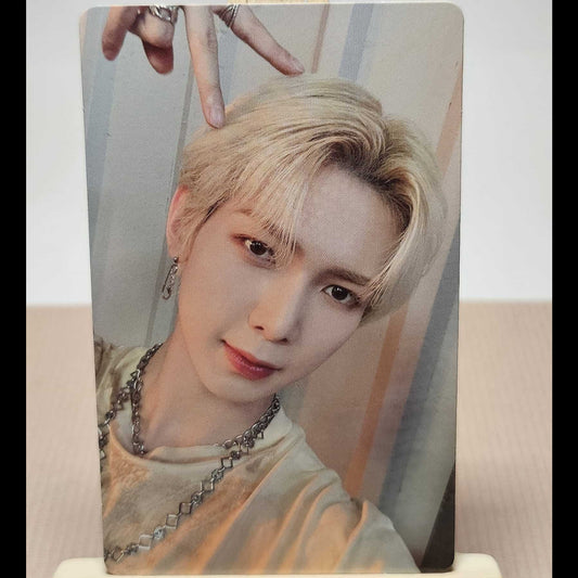 ATEEZ - Yeosang ( Beatroad X Kaura World POB )
